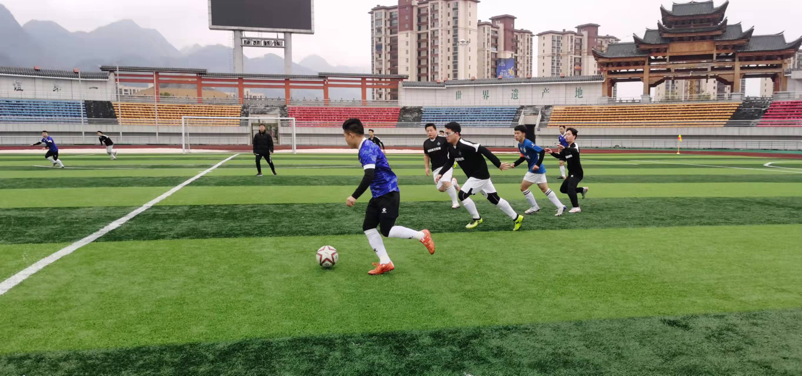 动主题和内 动主题和内